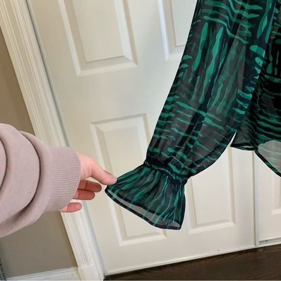 LOFT Green and Navy Sheer Long Sleeve Flowy Blouse - Picture 4 of 6